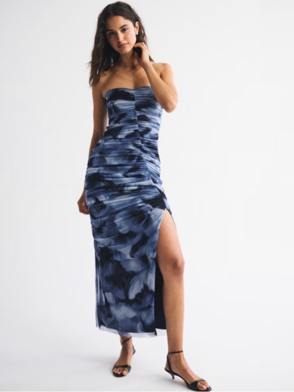Abercrombie & Fitch Blue Strapless Ruched Mesh Maci Dress